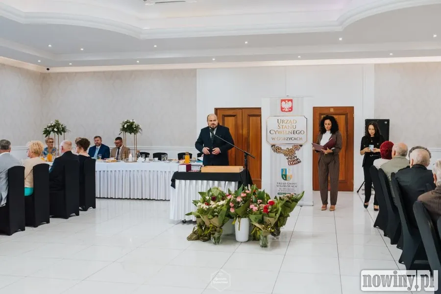 Muzyka, emocje i piękny jubileusz – Złote Gody w Czyżowicach - zdjęcie 5